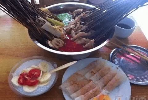 Bowl of Chicken + Sago Drink + Bo Bing