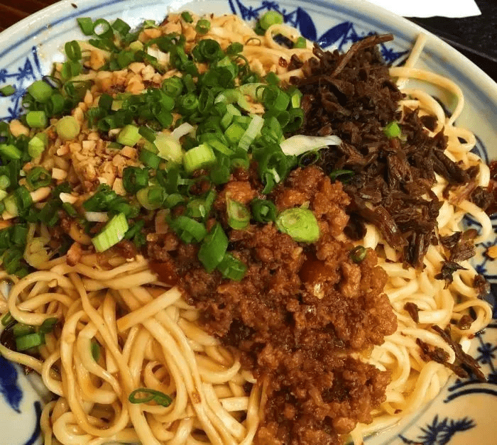 Dry Noodle with Minced Meat